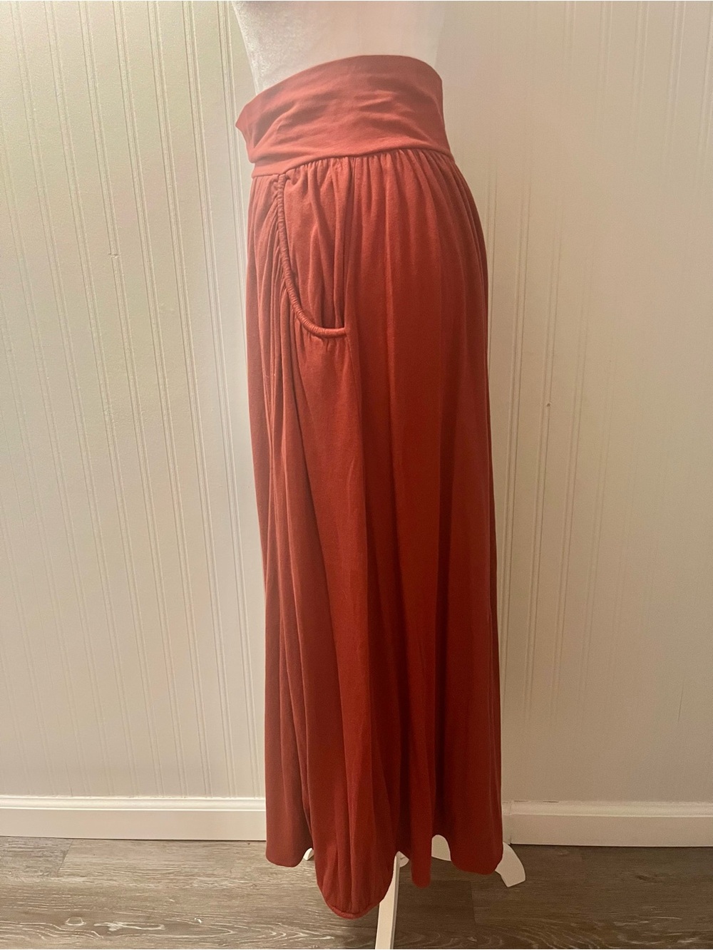 Garnet Hill Burnt Orange Maxi Skirt with Wide Waistband. Perfect Fall Skirt - Picture 3 of 8
